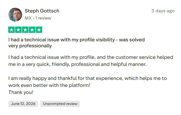 Trustpilot review saying Preply customer service quickly resolved a tutor profile visibility issue.