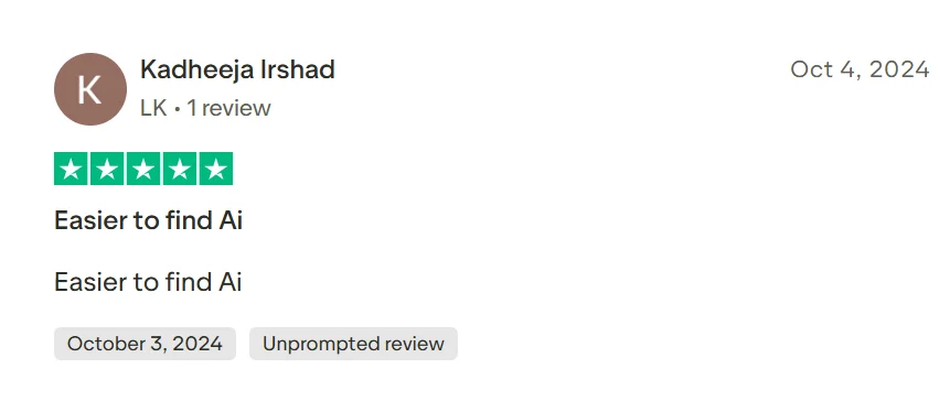 Five-star Trustpilot review saying Copyleaks makes AI-generated content easier to identify